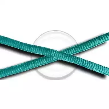 Lacets de chaussures roses framboise en couleur ronds…